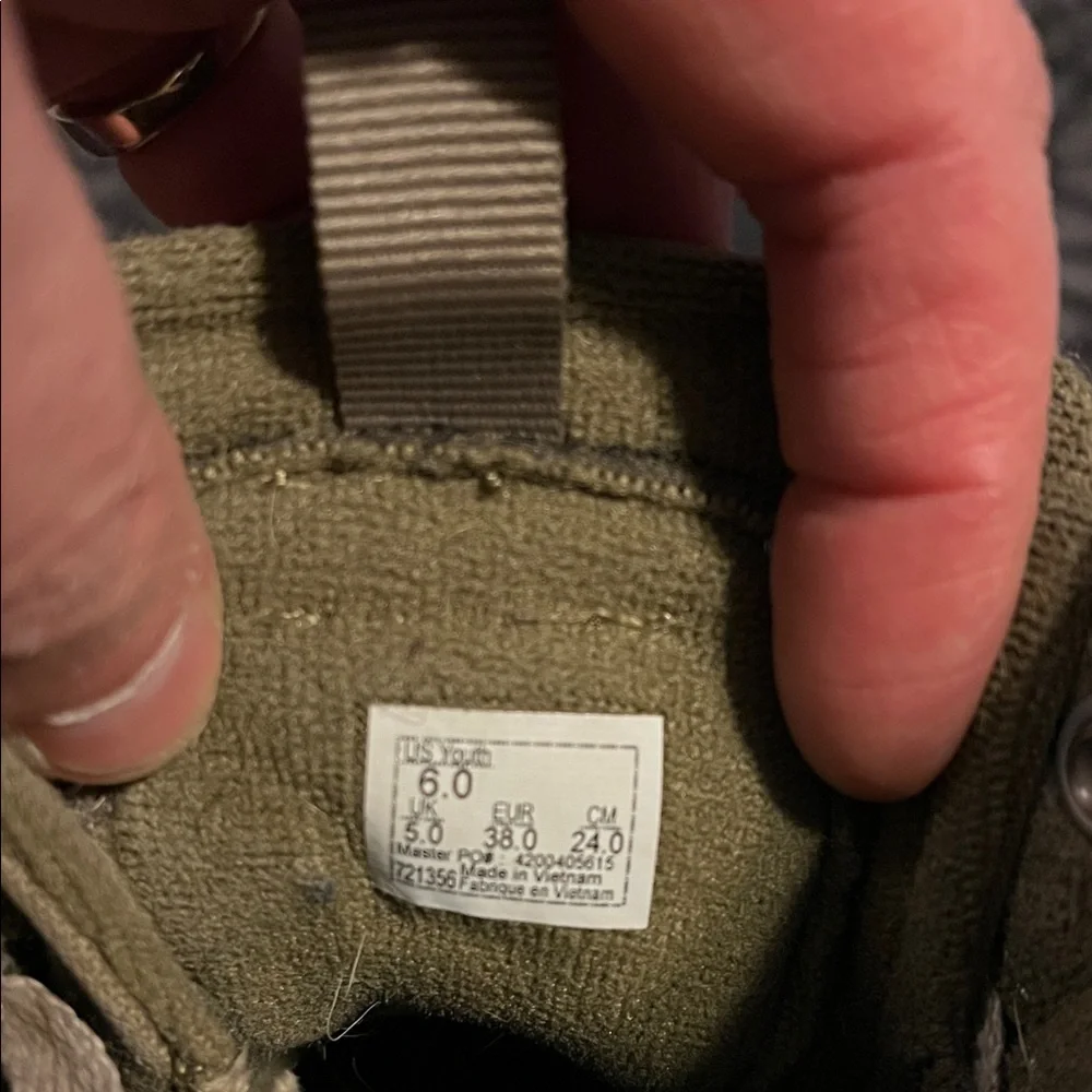 Vans Kids Tan High-Top Boots